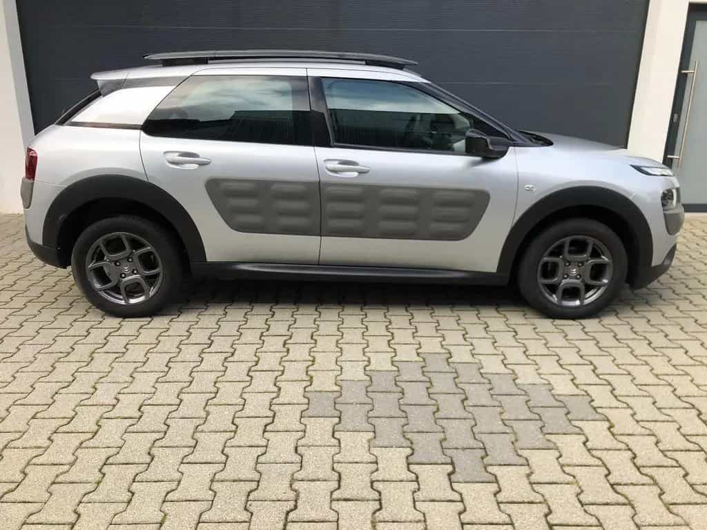 Citroën C4 Cactus Feel Edition Navi SHZ Kamera Tempomat 06/2016-photo-3