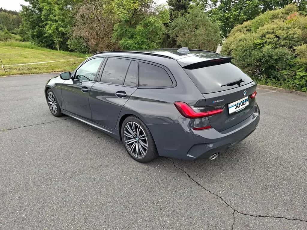BMW 320 d Touring M Sport Navi/LED/18" 11/2019-photo-4