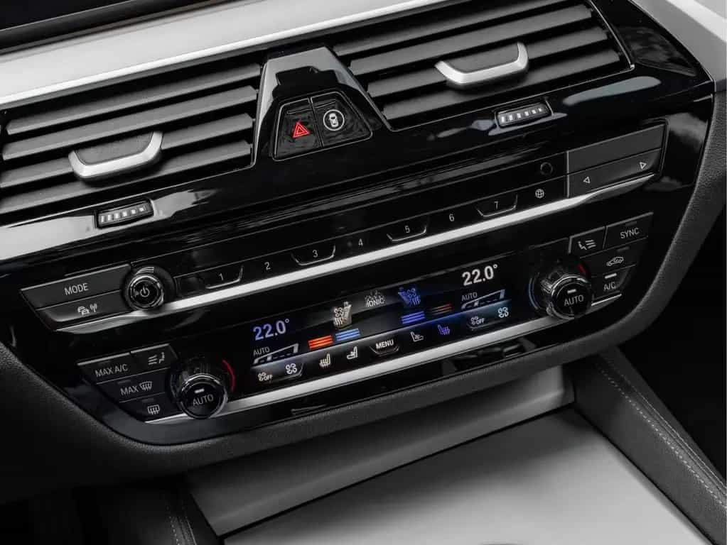ALPINA B5 Touring - Pano - Bowers & Wilkins - Sperre - 05/2022-photo-41