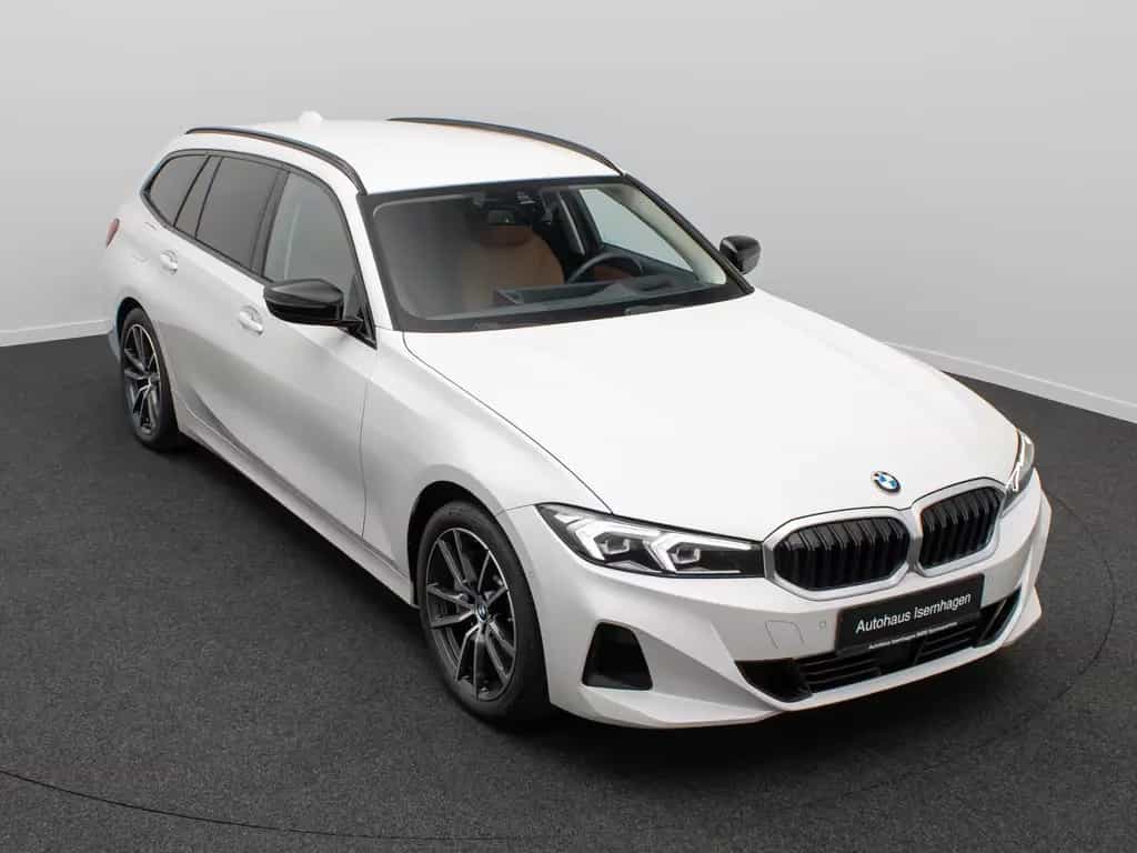 BMW 330 i Komfort HUD Kamera H/K Leder Sport 18Zoll 03/2023-photo-2