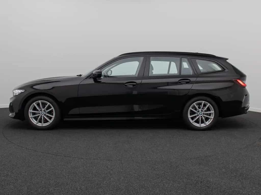BMW 320 d GeschwindigReg AHK Widscreen Sport DAB 03/2023-photo-10