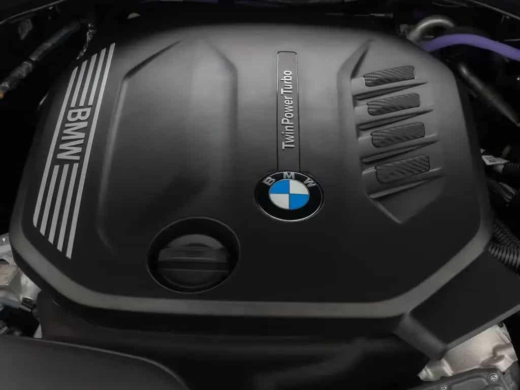 BMW 320 d GeschwindigReg AHK Widscreen Sport DAB 03/2023-photo-13