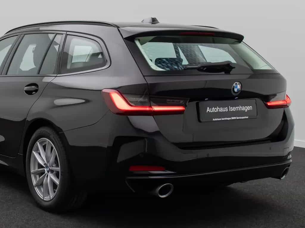 BMW 320 d GeschwindigReg AHK Widscreen Sport DAB 03/2023-photo-15
