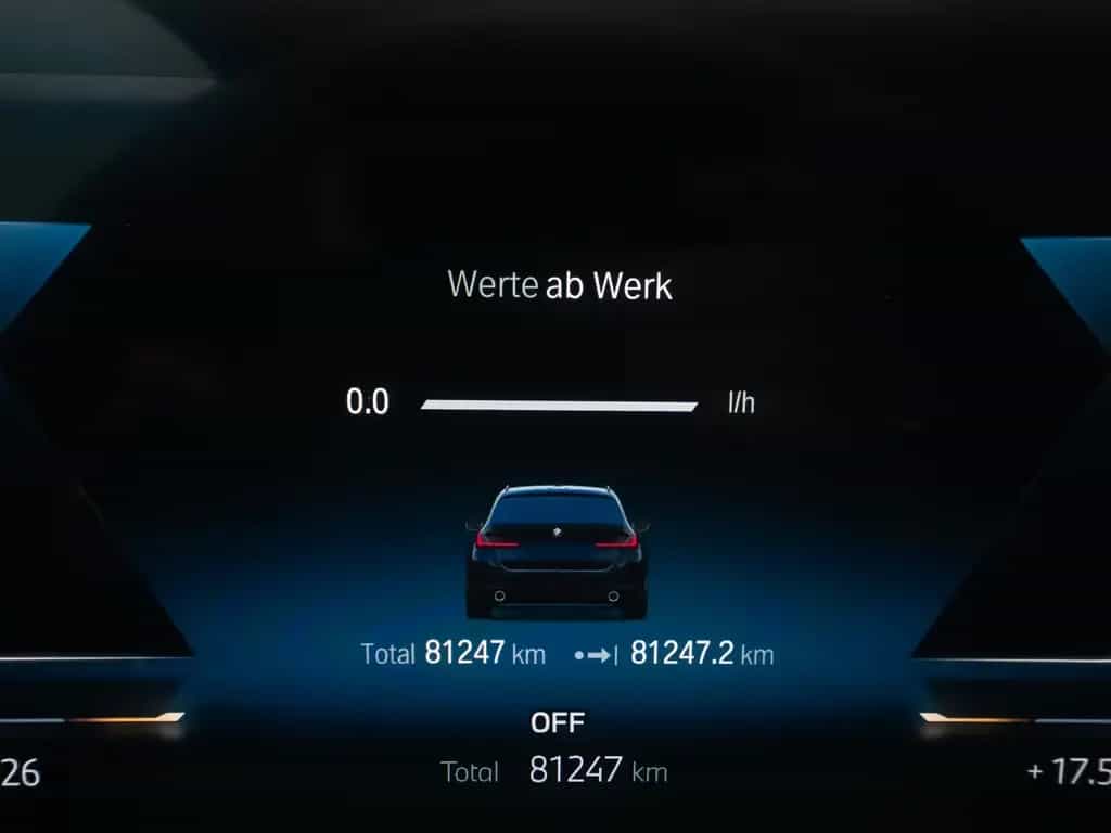 BMW 320 d GeschwindigReg AHK Widscreen Sport DAB 03/2023-photo-40