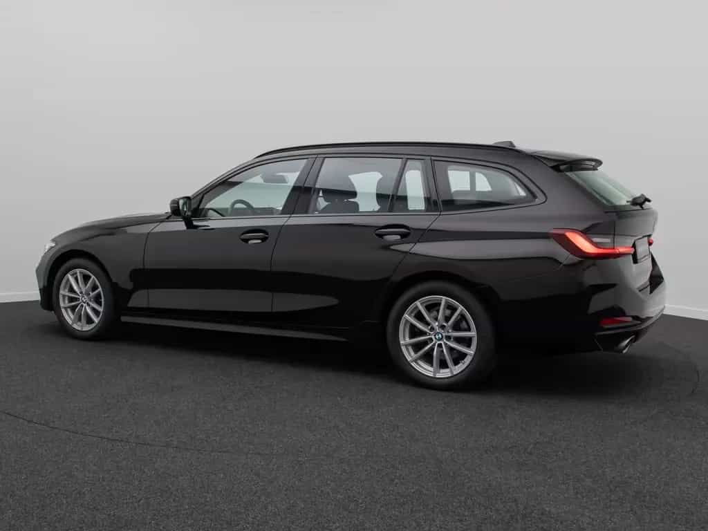 BMW 320 d GeschwindigReg AHK Widscreen Sport DAB 03/2023-photo-9
