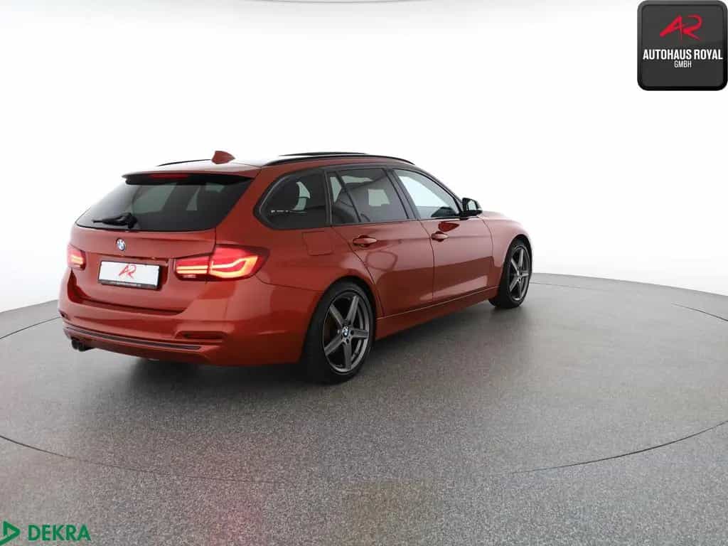 BMW 320 d T  DIG.TACHO,HUD,MEMORY,KEYLESS,360GRAD,SH 08/2019-photo-4
