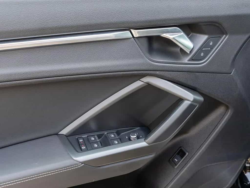 Audi Q3 Sportback S line 45TFSI quattro NAVI LED AHK 06/2020-photo-10