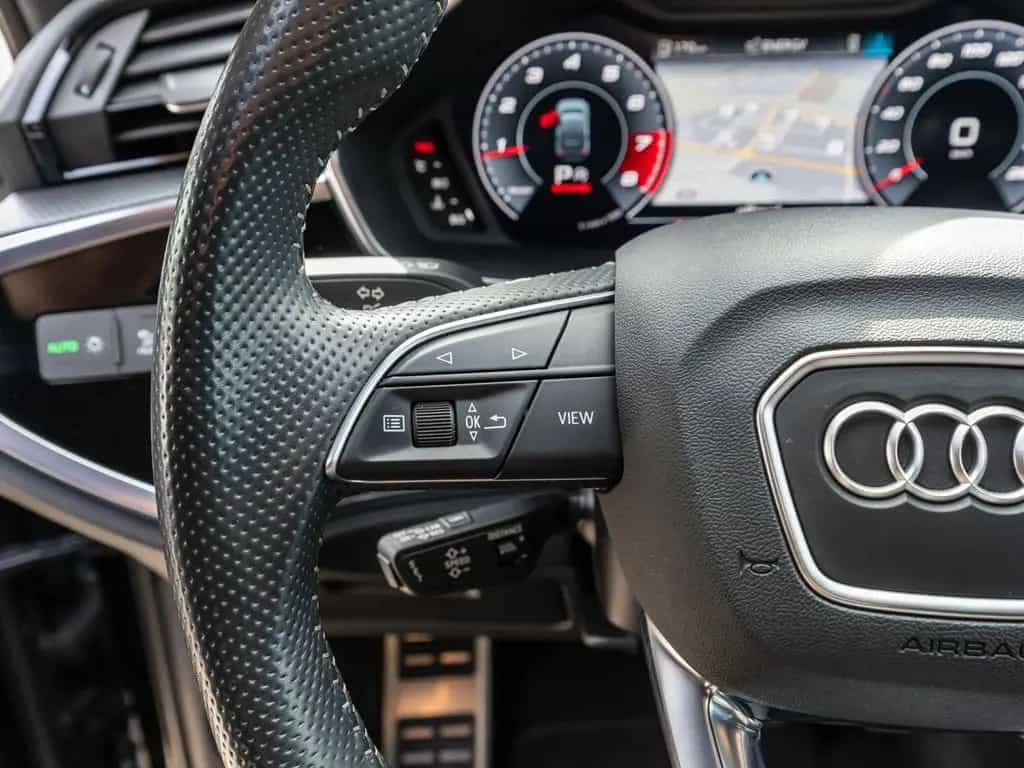 Audi Q3 Sportback S line 45TFSI quattro NAVI LED AHK 06/2020-photo-15