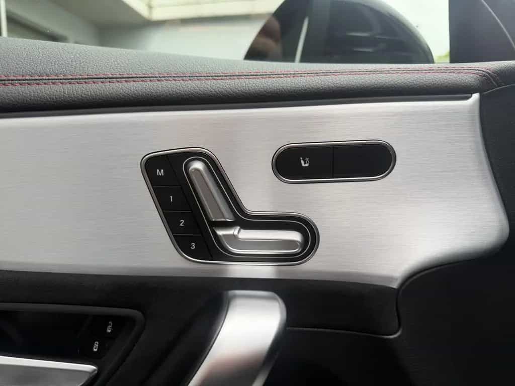 Mercedes-Benz CLA 200 Shooting Brake AMG Night LED MBUX Pano 07/2021-photo-31