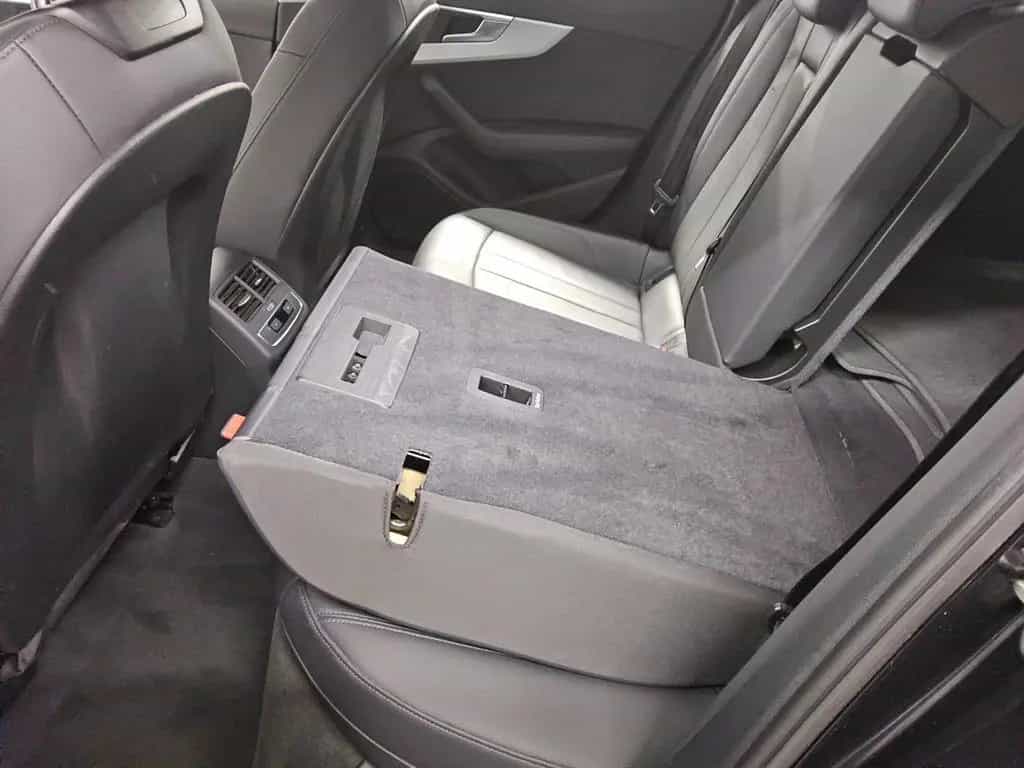 Audi A4 Avant 35 TDI advanced Leder Navi+ LED PDC 10/2023-photo-11