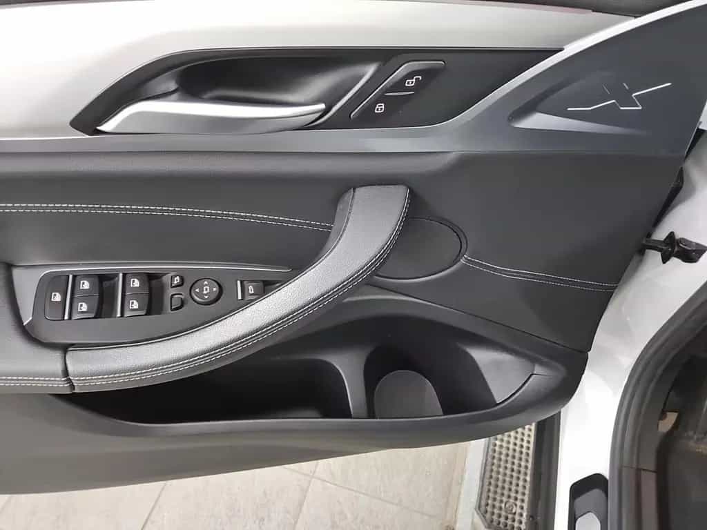 BMW X3 xDrive20i X-Line T-Leder Navi LED HuD HiFi 12/2019-photo-8