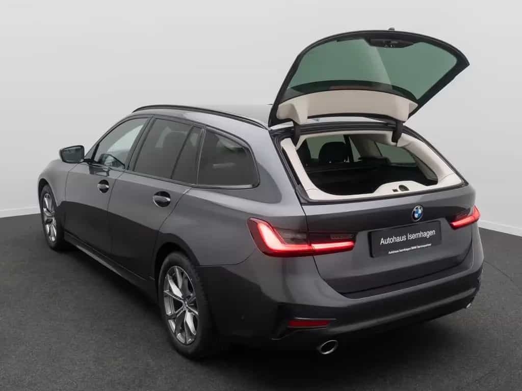 BMW 320 d xD Sport Line Alarm AHK DAB HiFi DrivAssist 01/2022-photo-12