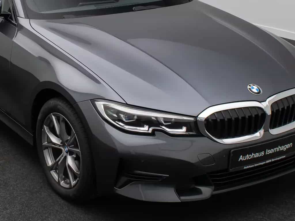 BMW 320 d xD Sport Line Alarm AHK DAB HiFi DrivAssist 01/2022-photo-19