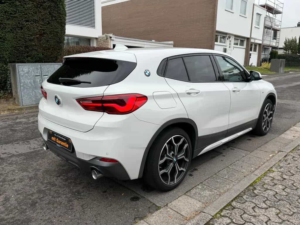 BMW X2 sDrive 18 d M Sport Hifi Rückfahrkamera 08/2018-photo-10