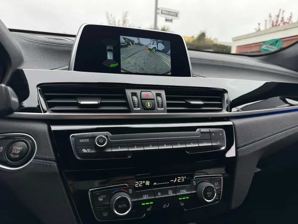 BMW X2 sDrive 18 d M Sport Hifi Rückfahrkamera 08/2018-photo-26