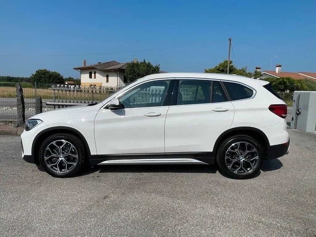 BMW X1 Bmw X1 sDrive18i xLine auto *88500 km 02/2020-photo-2
