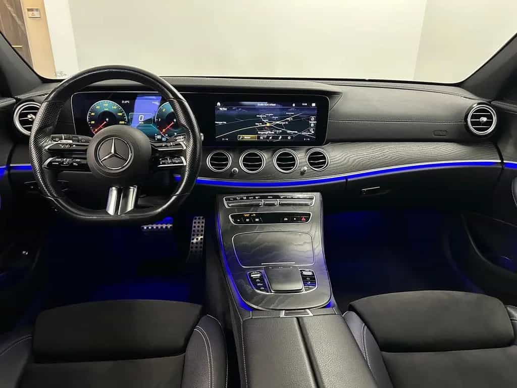 Mercedes-Benz E 220 d T AMG Night Distr+ Panorama AHK Multibea 03/2022-photo-7
