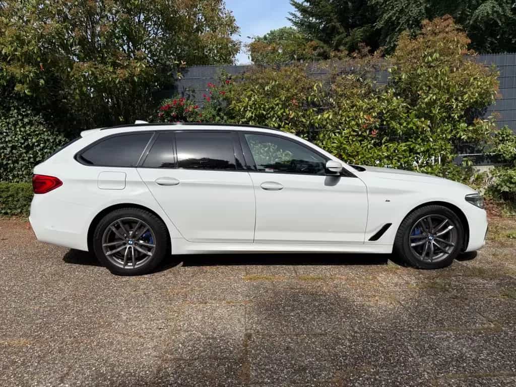 BMW 530 d Touring  M-Sport 11/2018-photo-3