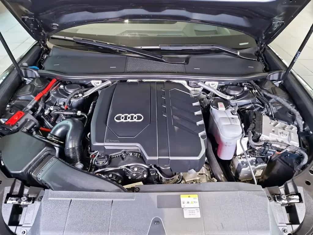 Audi A6 Avant 45 TFSI sport Panorama AHK Kamera 09/2023-photo-10