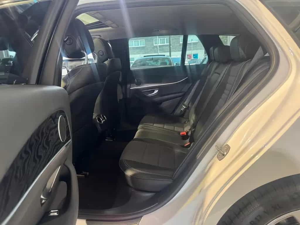 Mercedes-Benz E 200 T-Modell *1.Hd*Erst 61tkm*Navi*360° Kamera 04/2017-photo-17