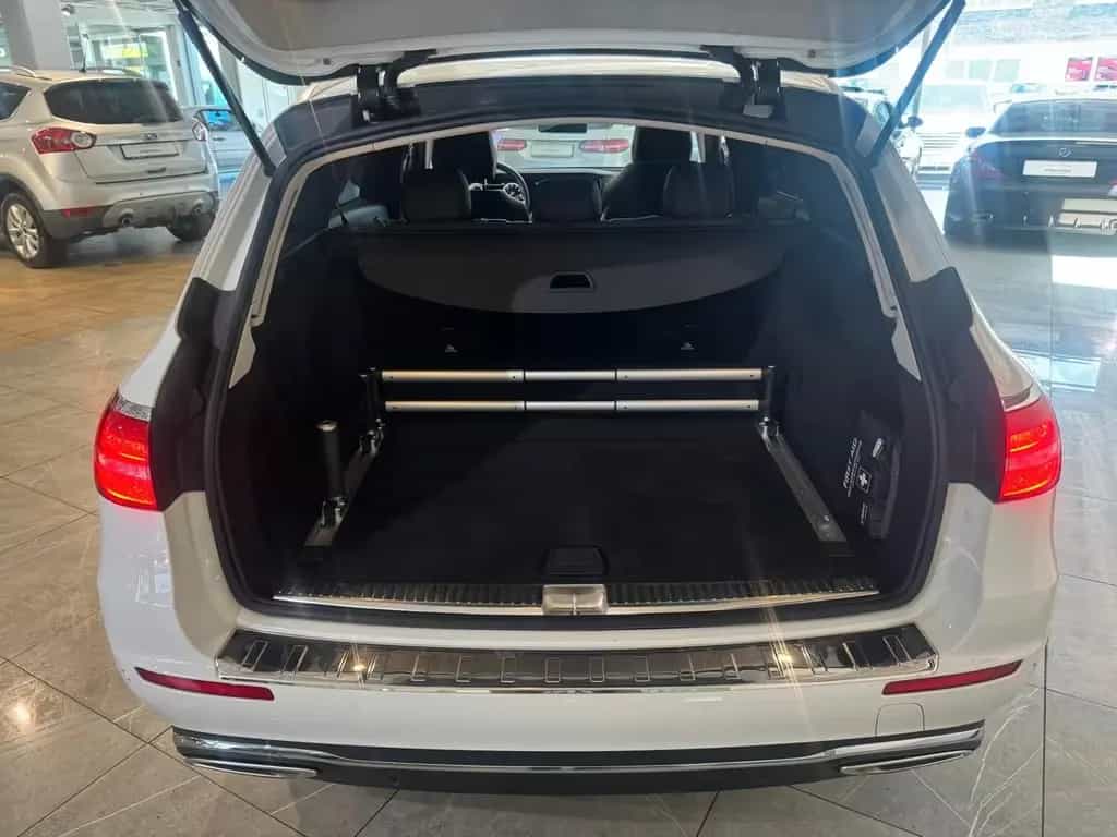 Mercedes-Benz E 200 T-Modell *1.Hd*Erst 61tkm*Navi*360° Kamera 04/2017-photo-9