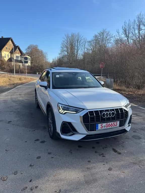 Audi Q3 45 TFSI quattro S tronic S line 03/2019-photo-2