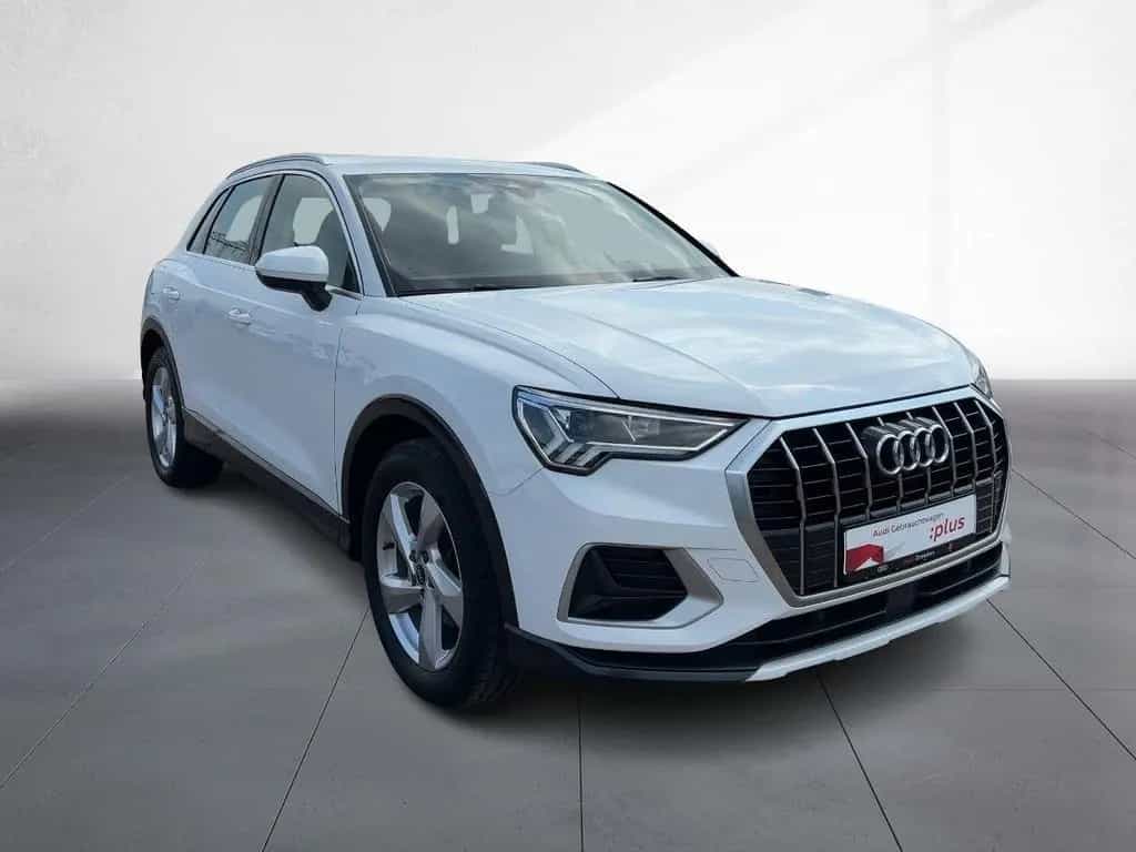 Audi Q3 SUV advanced 35 TFSI S tronic AHZV LED Sitzhz 06/2021-photo-4