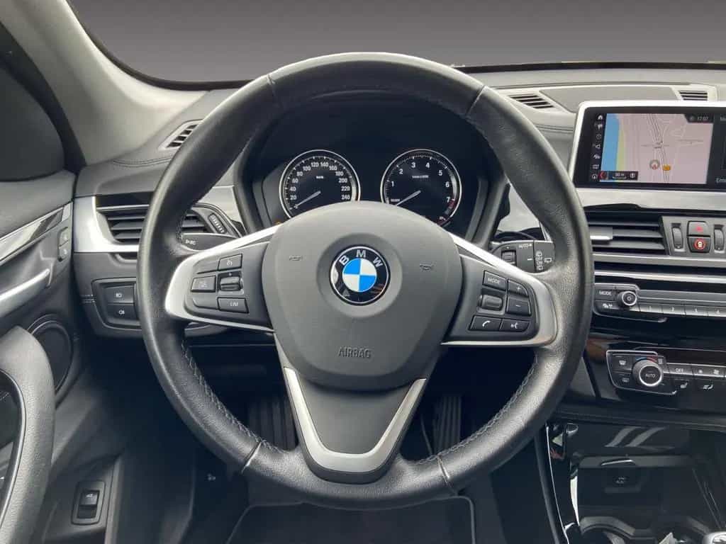 BMW X1 sDrive 18 i Sport Line *AHK*KAMERA*BUSINESS* 11/2021-photo-10