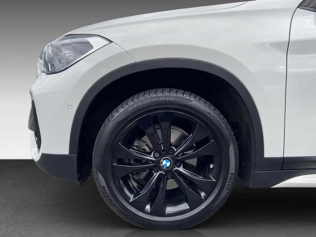 BMW X1 sDrive 18 i Sport Line *AHK*KAMERA*BUSINESS* 11/2021-photo-6