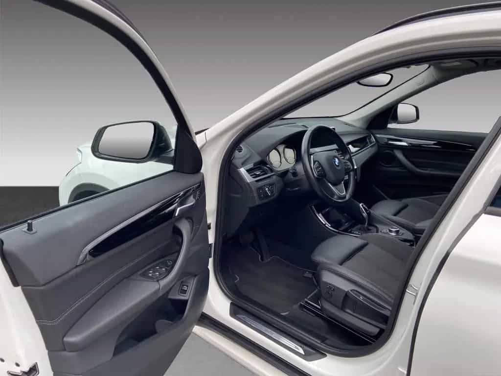 BMW X1 sDrive 18 i Sport Line *AHK*KAMERA*BUSINESS* 11/2021-photo-7