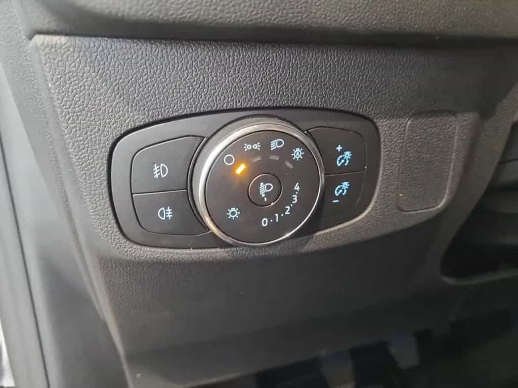 Ford Focus Titanium Style Lim Bluetooth Navi LED 02/2023-photo-11