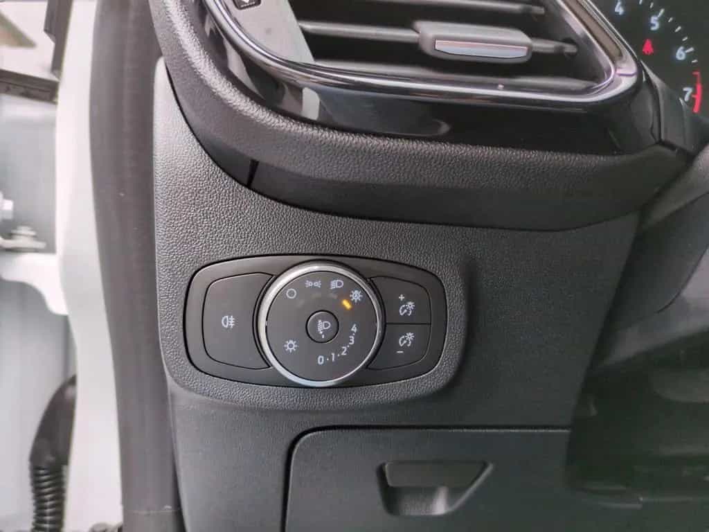 Ford Fiesta 1.0 EcoBoost Titanium Mild-Hybrid LED 04/2022-photo-14
