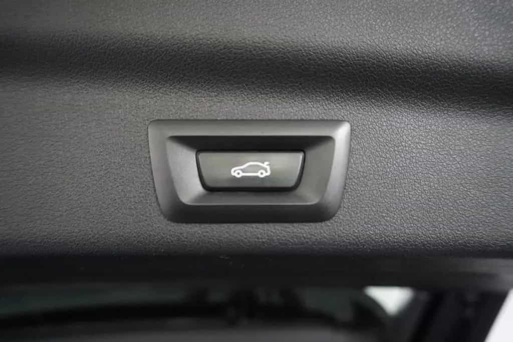 BMW X1 18d sDrive 04/2023-photo-15