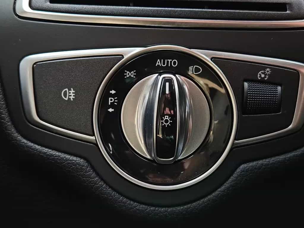 Mercedes-Benz C 400 4Matic Edition 1 LED*Keyless*Designo Innen 04/2015-photo-33