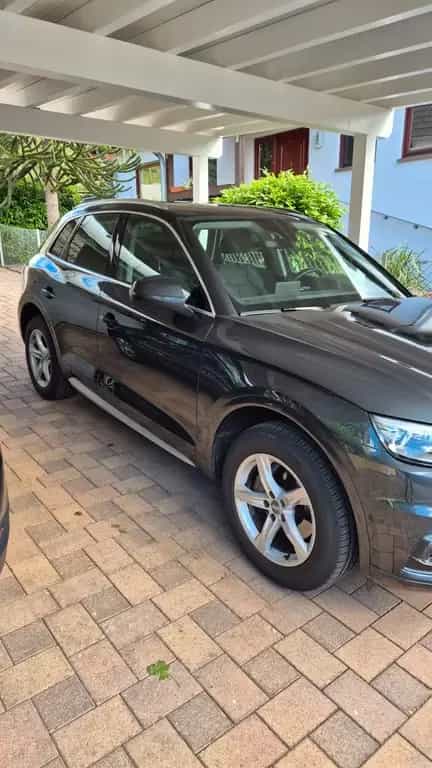 Audi Q5 40 TDI STronic Quattro Sport DSG7 Service Neu 08/2019-photo-2
