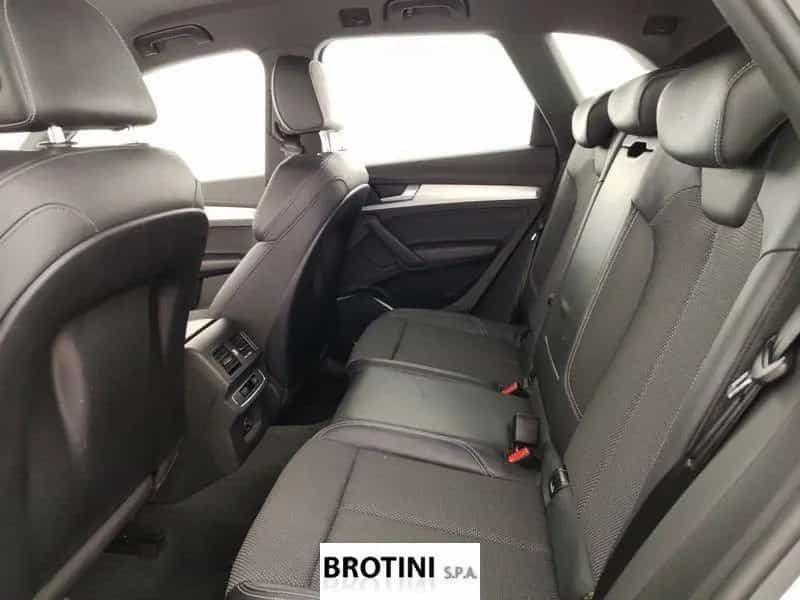 Audi Q5 2.0 TDI 140kW Sport quattro S tronic 10/2020-photo-9