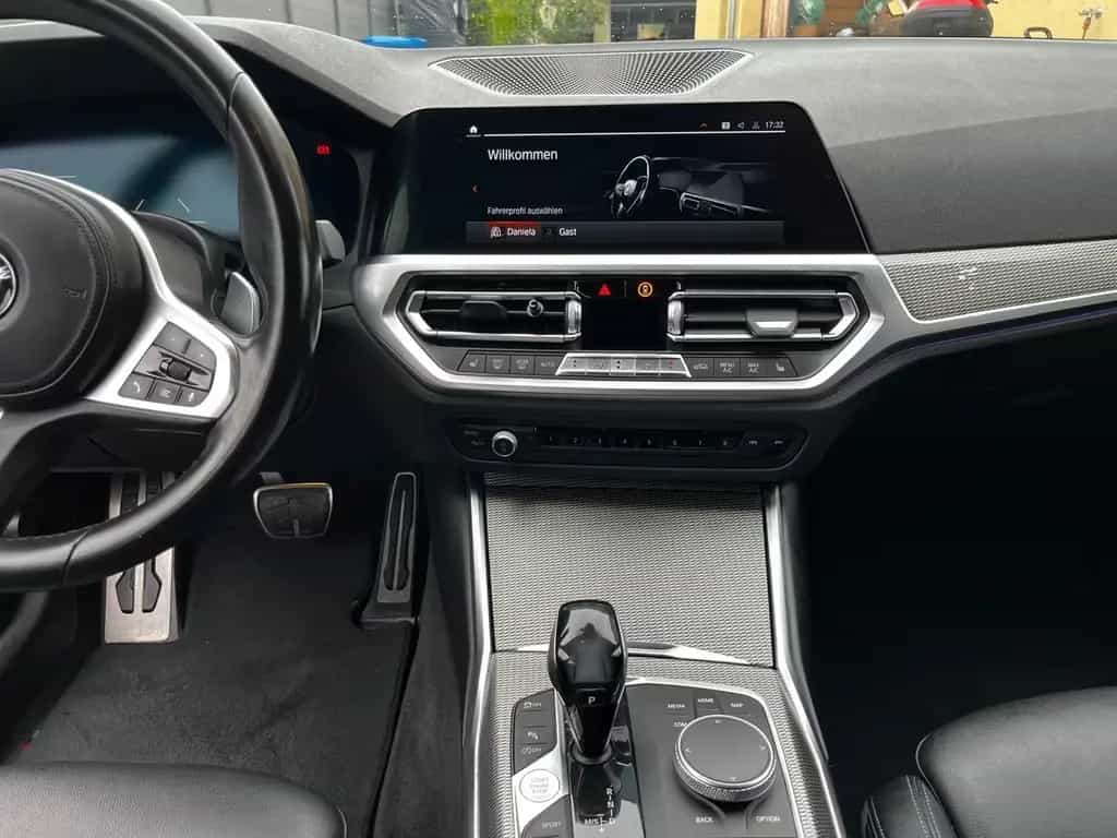 BMW 320 i Touring M Sport Auto M Sport 04/2020-photo-13
