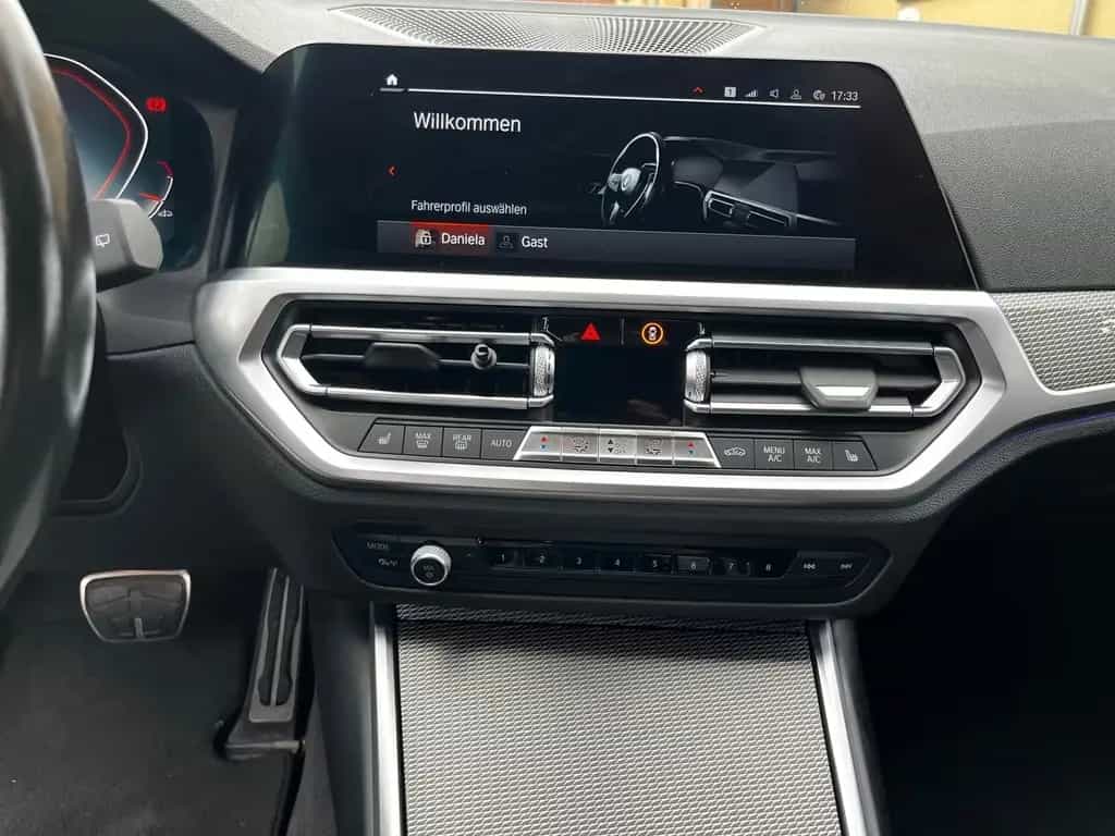 BMW 320 i Touring M Sport Auto M Sport 04/2020-photo-4
