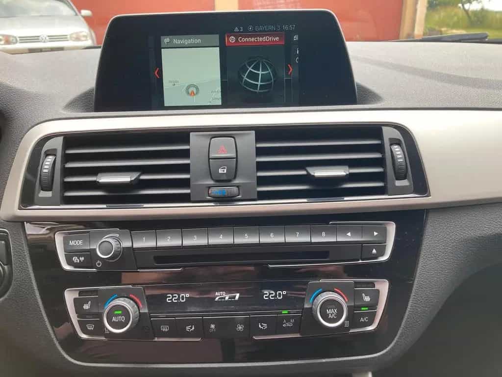 BMW 118 1 Limousine 5-trg. 118i Advantage | NAVI PDC 05/2019-photo-14