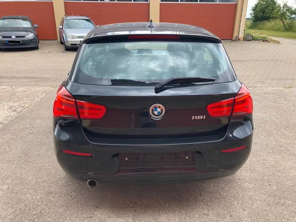 BMW 118 1 Limousine 5-trg. 118i Advantage | NAVI PDC 05/2019-photo-3