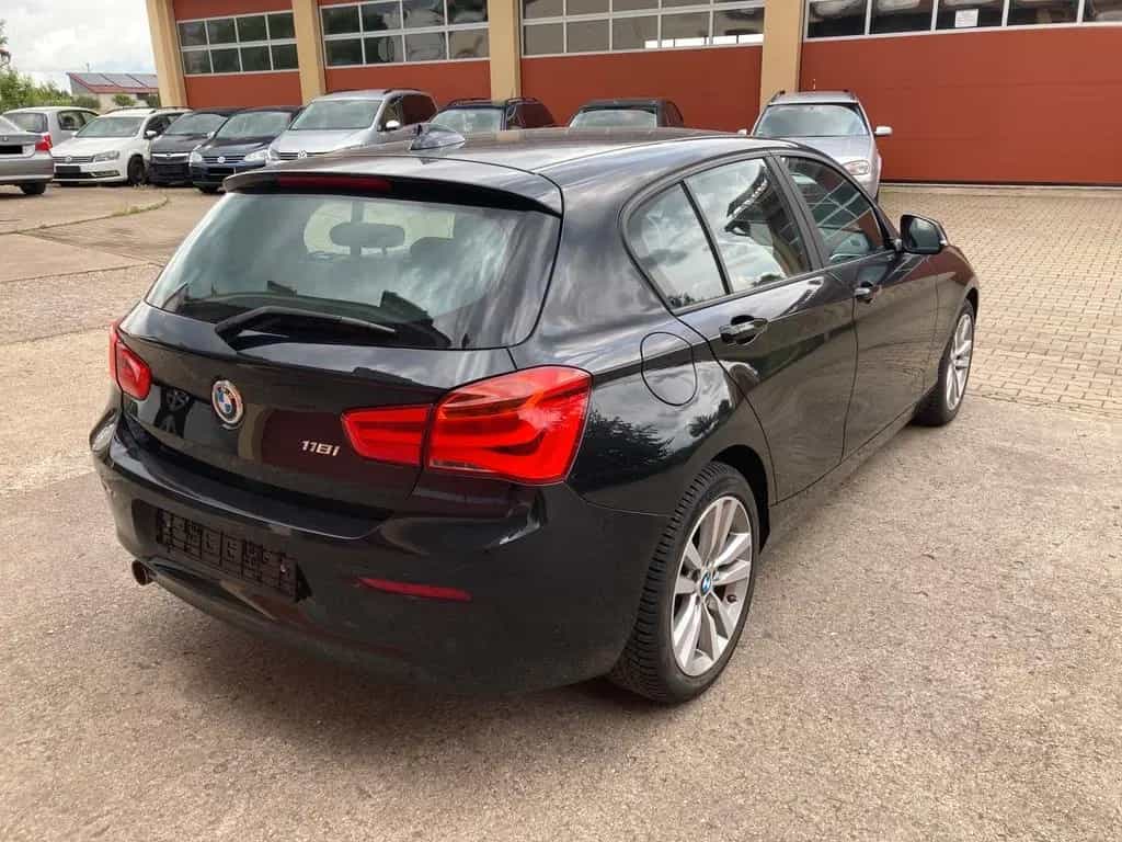 BMW 118 1 Limousine 5-trg. 118i Advantage | NAVI PDC 05/2019-photo-5