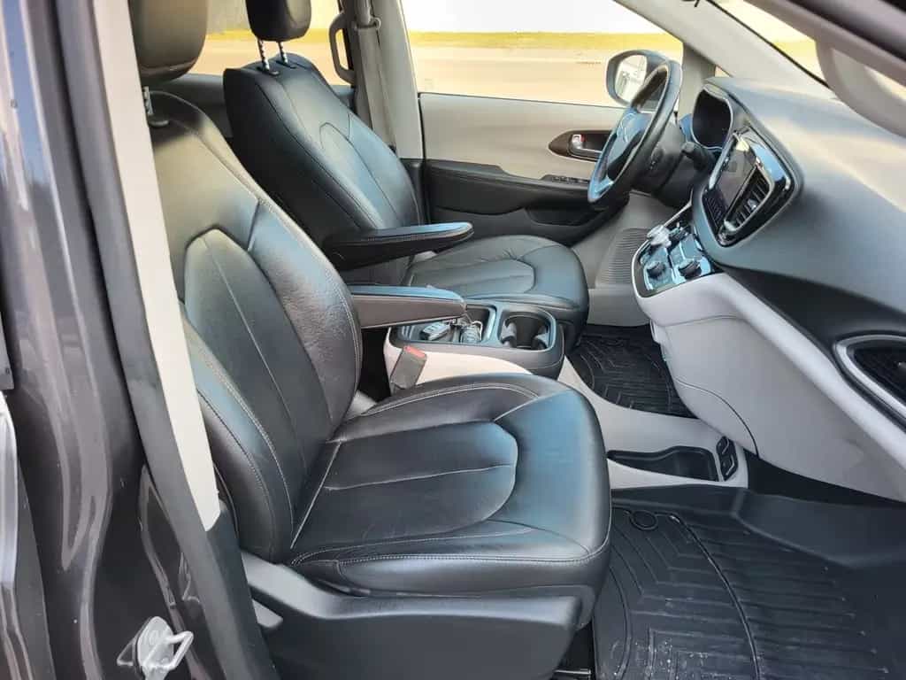 Chrysler Pacifica 3.6 V6/7-Sitze/NAVI/el.Türe/LEDER 07/2017-photo-10
