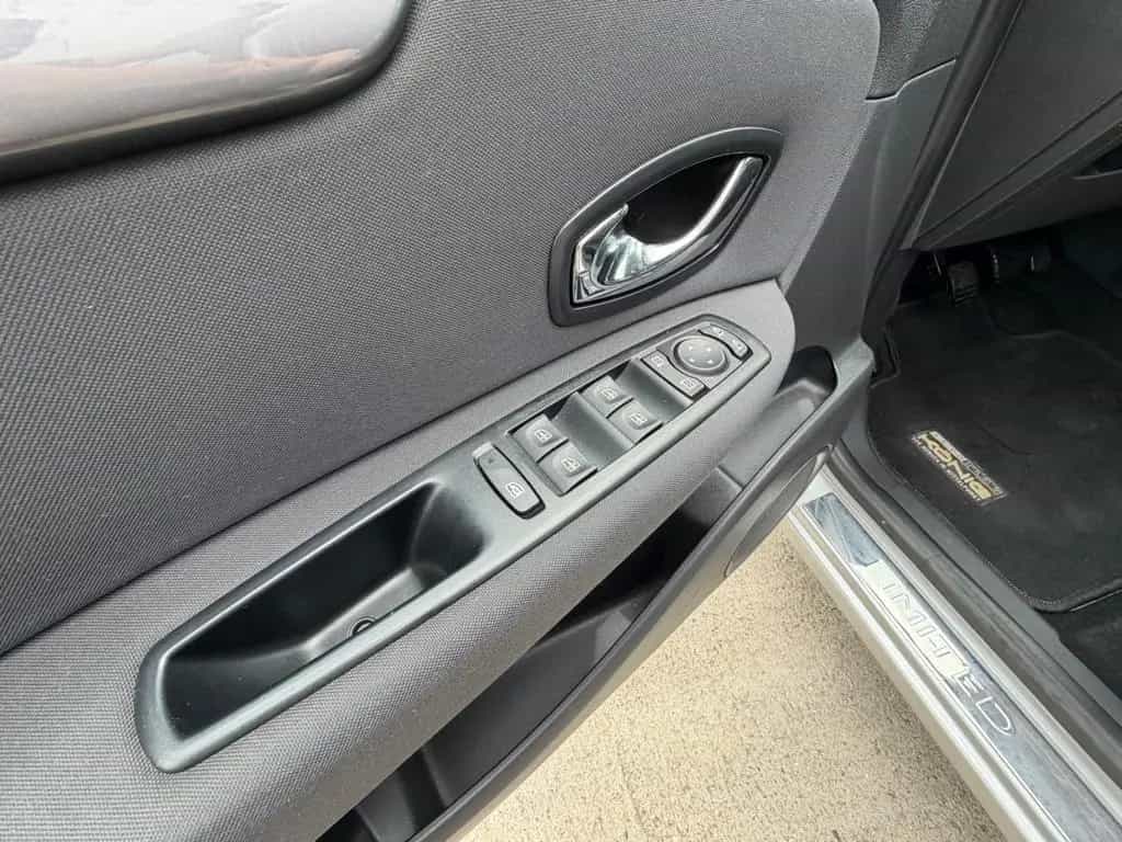 Renault Grand Scenic ENERGY/SteuerketteNeu7SitzeTüv-Neu 03/2015-photo-17