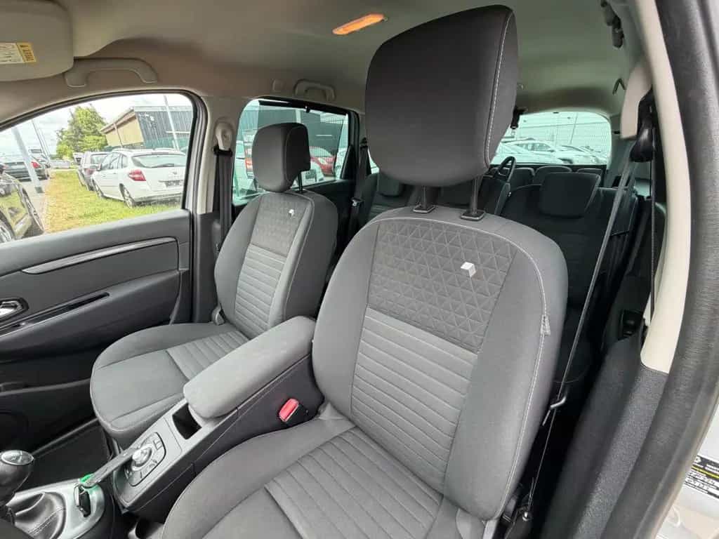 Renault Grand Scenic ENERGY/SteuerketteNeu7SitzeTüv-Neu 03/2015-photo-18