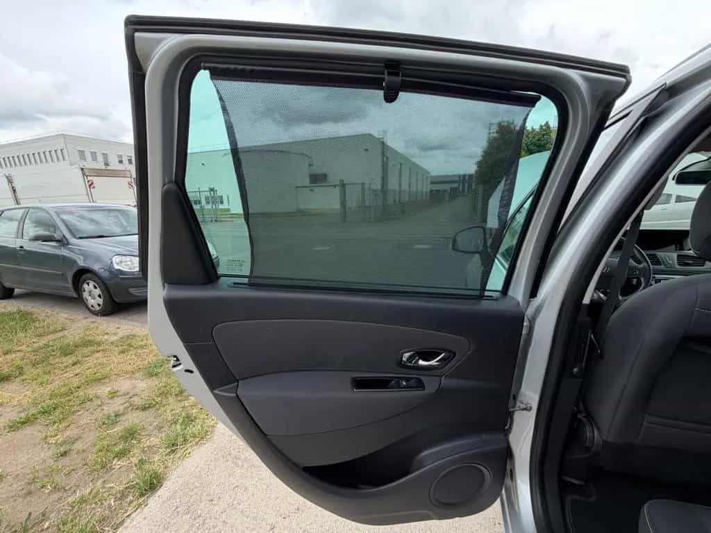 Renault Grand Scenic ENERGY/SteuerketteNeu7SitzeTüv-Neu 03/2015-photo-28