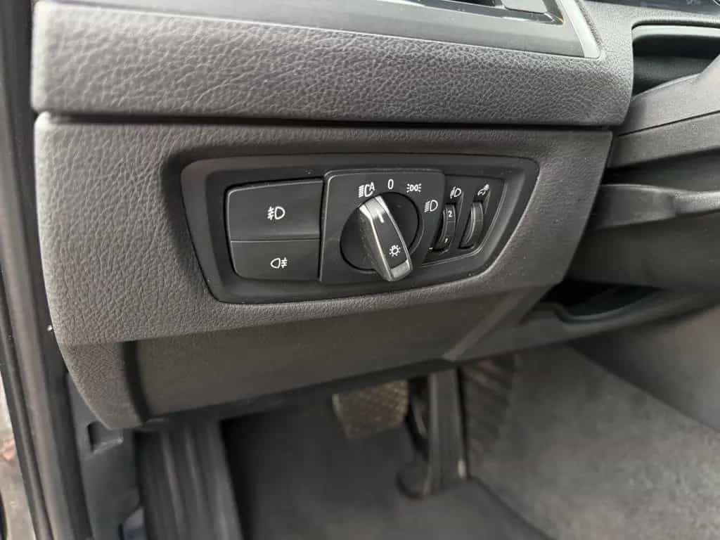 BMW 118 1 Limousine 5-trg.LED/Navi/8Fach/Garantie 05/2019-photo-19