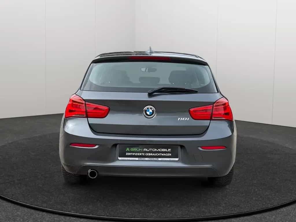 BMW 118 1 Limousine 5-trg.LED/Navi/8Fach/Garantie 05/2019-photo-7