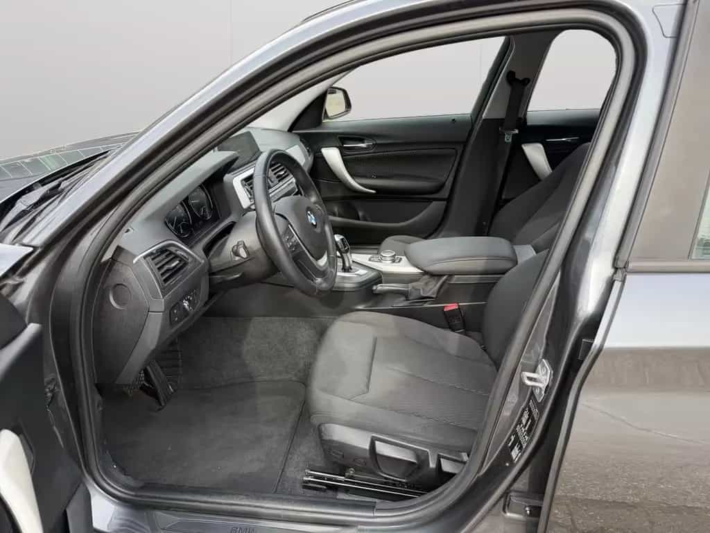 BMW 118 1 Limousine 5-trg.LED/Navi/8Fach/Garantie 05/2019-photo-8