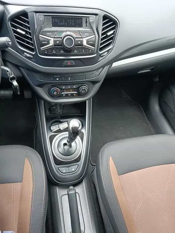 Lada Vesta 1.6 16V Automatik - 07/2017-photo-11
