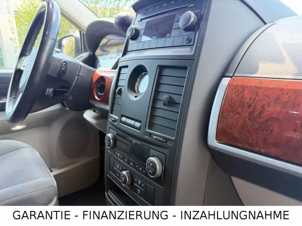 Chrysler Grand Voyager Touring/Automatik/7.Sitze/Ahk. 02/2009-photo-15